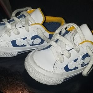 Toddler converse shoes